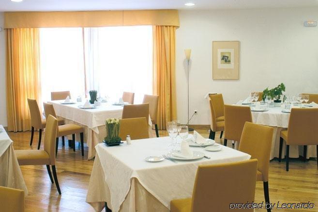 Hotel Hurdes Reales لاس ميستاس المطعم الصورة
